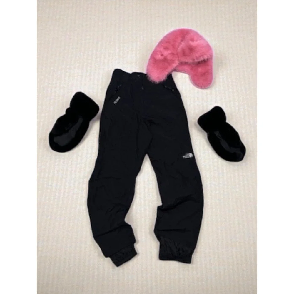 ASOS Black Faux Fur Mittens Fluffy Plush Winter Gloves Mittens‎ Mob Wife Y2K